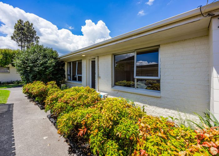  at 1/44 Landscape Road, Papatoetoe, Manukau City, Auckland