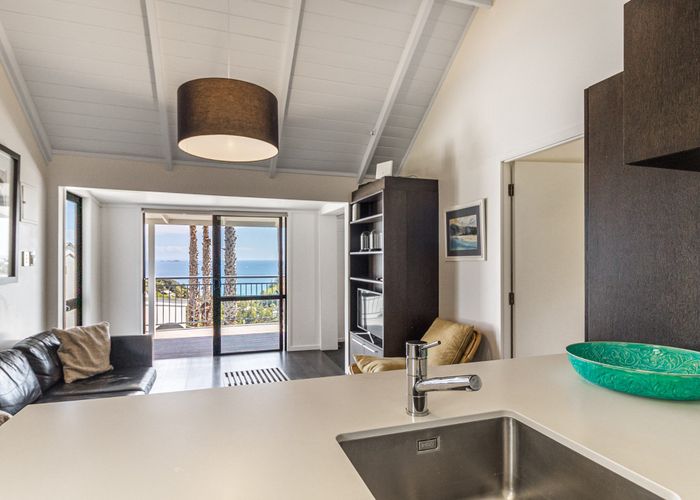  at H/4 Bay Road, Waiheke Island, Auckland
