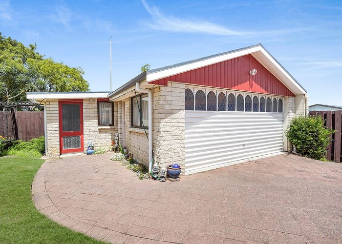  at 6 Titoki Place, Pukete, Hamilton