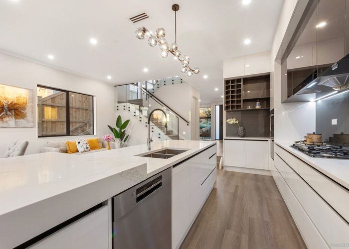  at 25 Hauhake Road, Flat Bush, Manukau City, Auckland