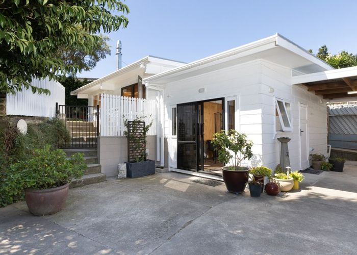 at 90 Resolution Road, Welcome Bay, Tauranga