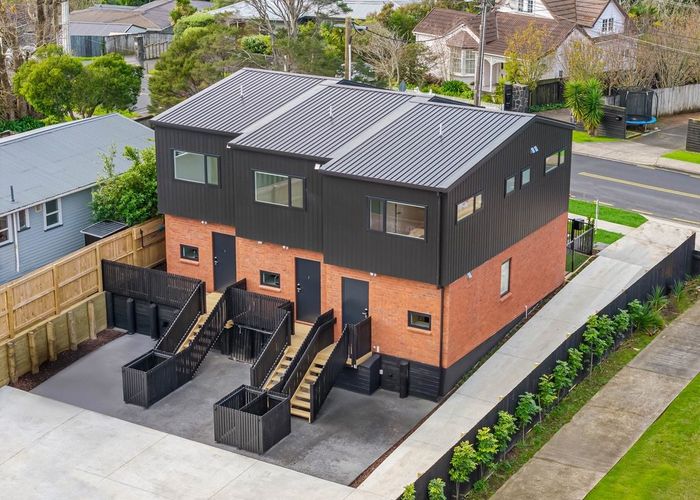  at 3/97 Atkinson Road, Titirangi, Waitakere City, Auckland