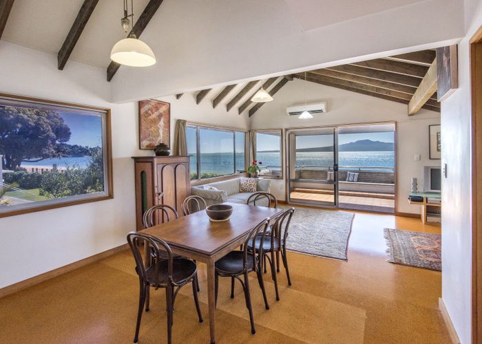  at 20a Oxford Terrace, Cheltenham, Devonport, North Shore City, Auckland