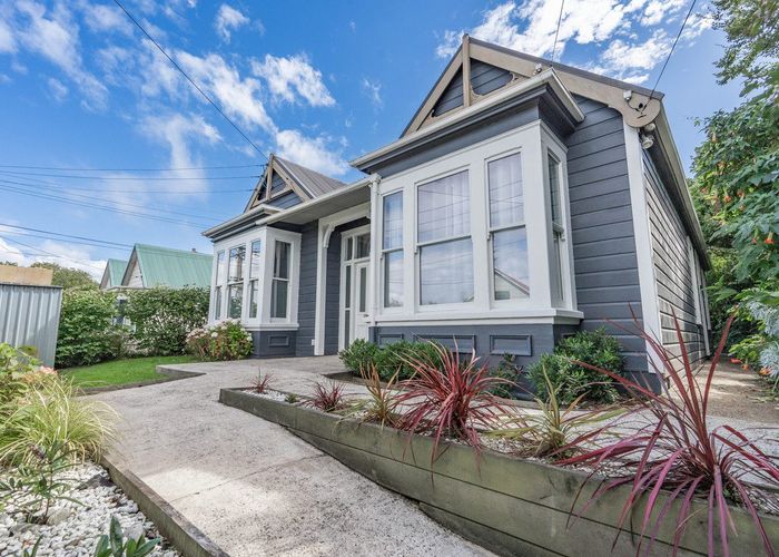  at 24 Neidpath Road, Mornington, Dunedin, Otago