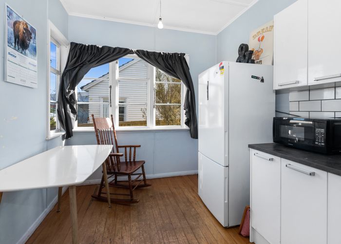  at 386 Ariki Street, Karapiro