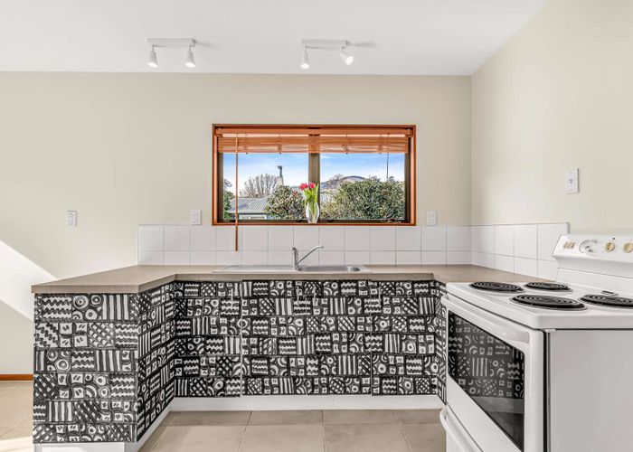  at 2/12 Arapiki Road, Stoke, Nelson, Nelson / Tasman