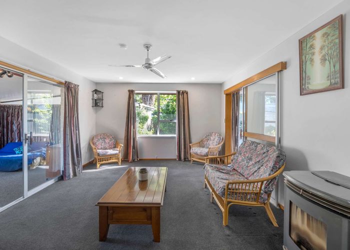  at 11 Pelorus Place, Bishopdale, Christchurch City, Canterbury