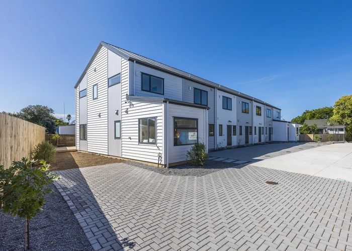  at 6/8 Blanes Road, Weymouth, Manukau City, Auckland