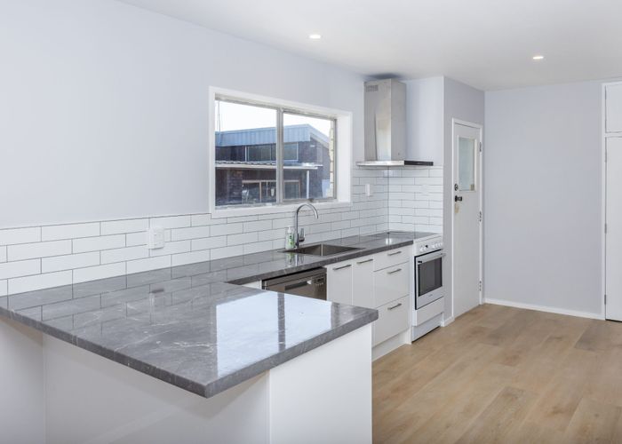  at 14 Storey Avenue, Forest Lake, Hamilton