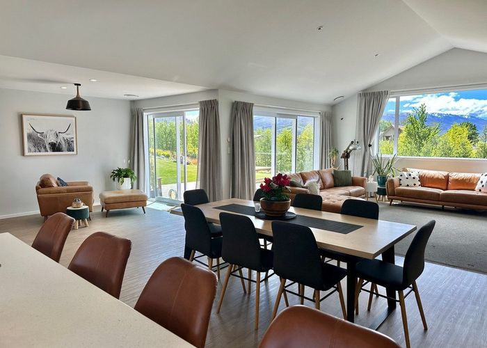  at 7 Lynn Lane, Bannockburn