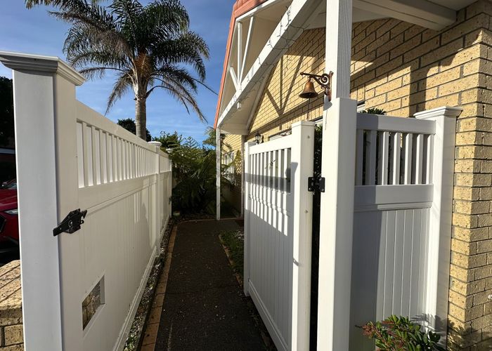  at 3 Dunbarton Dr, Ranui, Waitakere City, Auckland