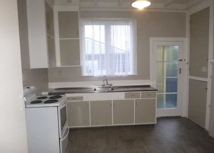  at 2/129 Frederick Street East, Mayfair, Hastings