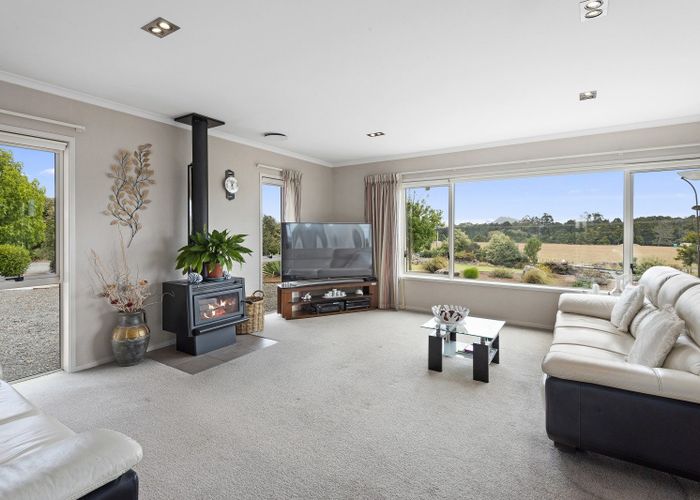  at 476 Crane Road, Kamo