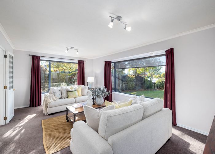  at 8 Mull Place, Broomfield, Christchurch