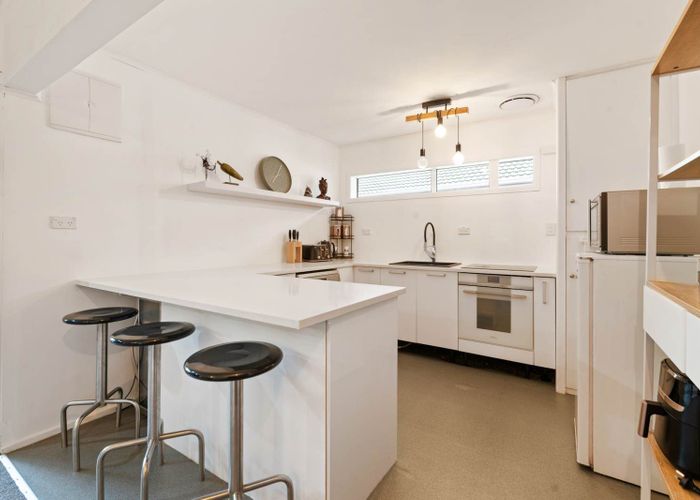  at 8A Boys Place, Pakuranga Heights, Manukau City, Auckland