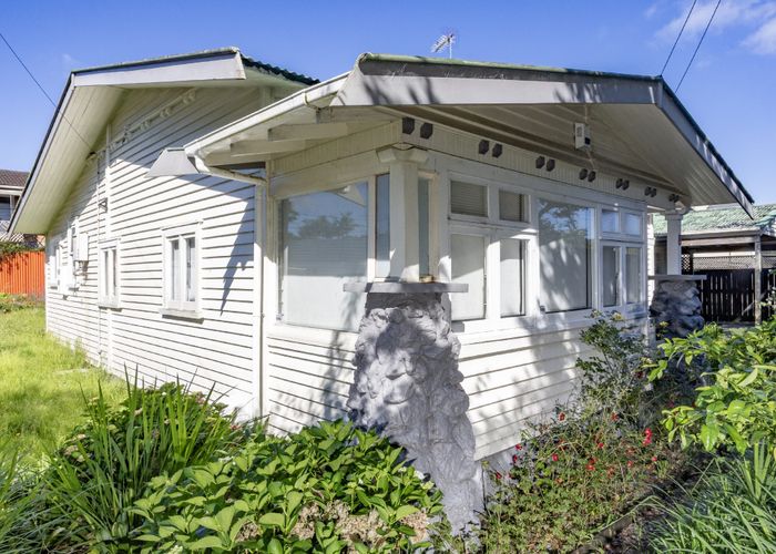  at Mount Albert, Auckland City, Auckland