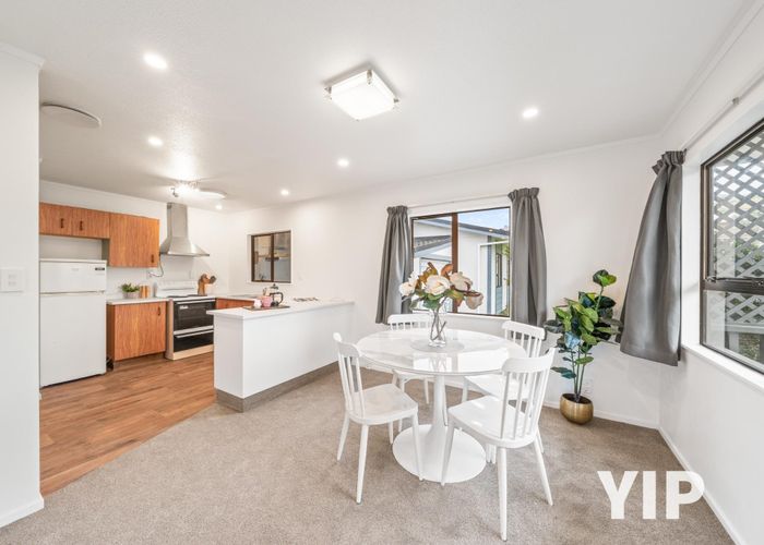  at 37B Woodridge Drive, Woodridge, Wellington, Wellington