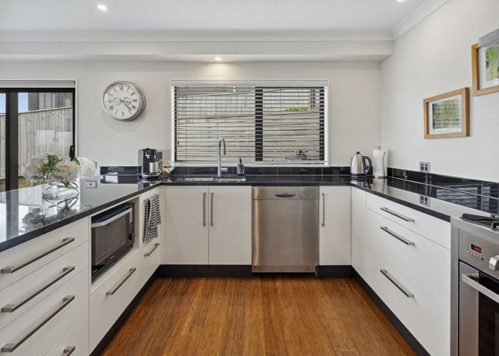  at 81 Endeavour Drive, Whitby, Porirua