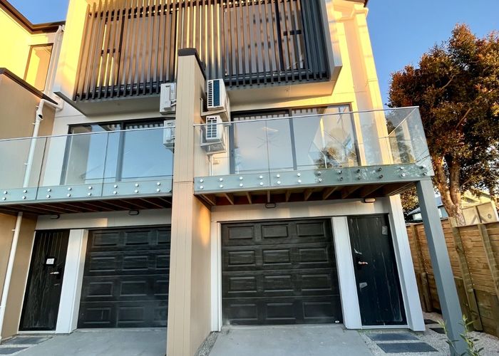  at Lot 3/1 Waters Place, New Lynn, Waitakere City, Auckland