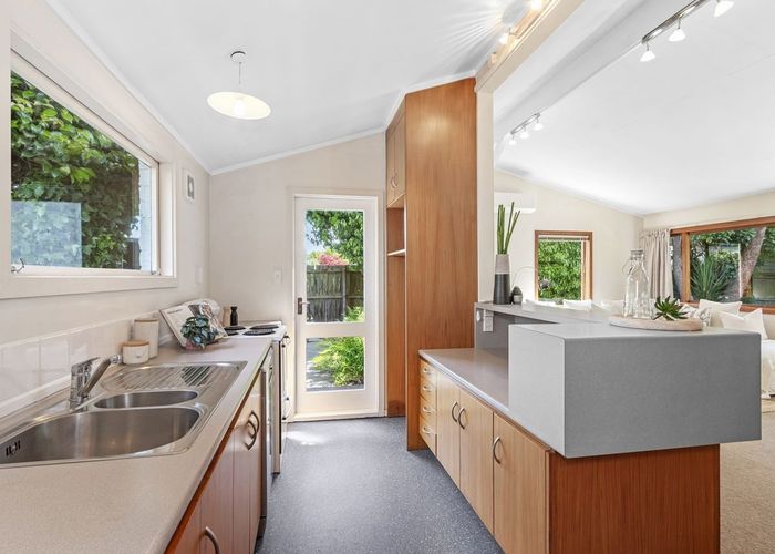  at 1/27 Colwyn Street, Bryndwr, Christchurch City, Canterbury