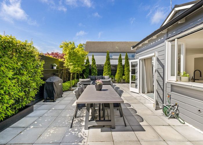  at 1/69 St Albans Street, Merivale, Christchurch City, Canterbury