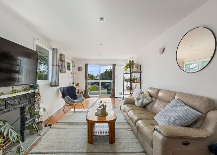  at 58 Vodanovich Road, Te Atatu South, Auckland
