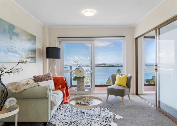  at 1/340 Hillsborough Road, Mount Roskill, Auckland