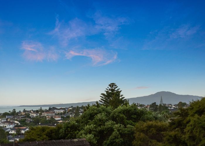  at 11 Lawndale Place, Saint Heliers, Auckland City, Auckland