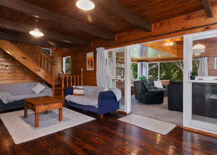  at 54 Hobson Road, Lucas Heights, Auckland