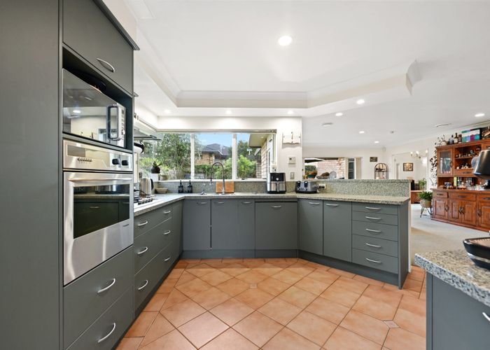  at 4 Heritage Avenue, Chartwell, Hamilton