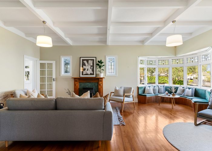  at 10 Bayswater Avenue, Bayswater, Auckland