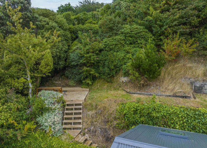  at 165 Miromiro Road, Normandale, Lower Hutt