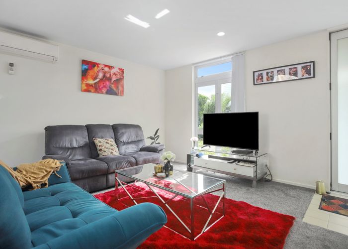  at 39 Albionvale Road, Glen Eden, Auckland