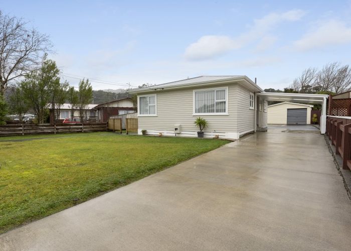  at 3 Stanley Street, Wainuiomata, Lower Hutt