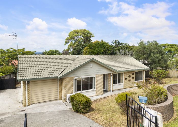  at 1 Skelton Avenue, Randwick Park, Auckland