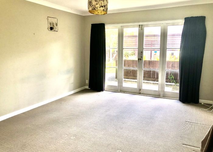  at 2/8 Esmonde Road , Takapuna, North Shore City, Auckland