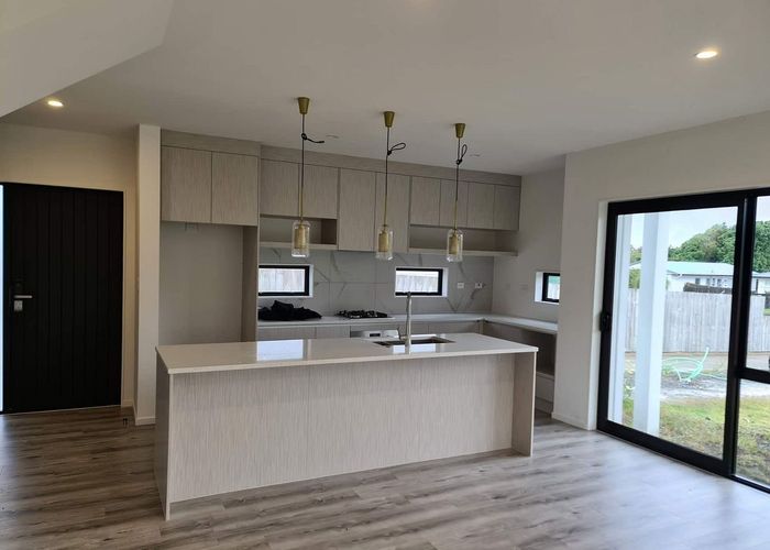  at 107B Wharf Road, Te Atatu Peninsula, Waitakere City, Auckland