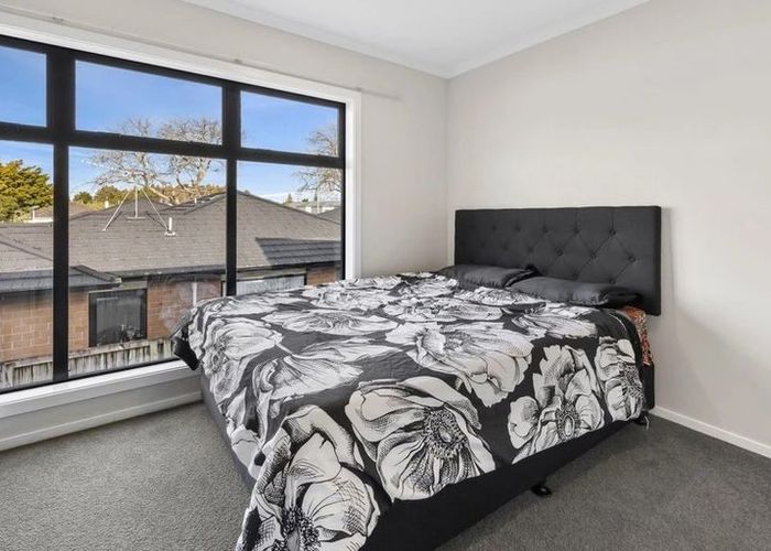  at 2/61 Fifth Avenue, Enderley, Hamilton, Waikato