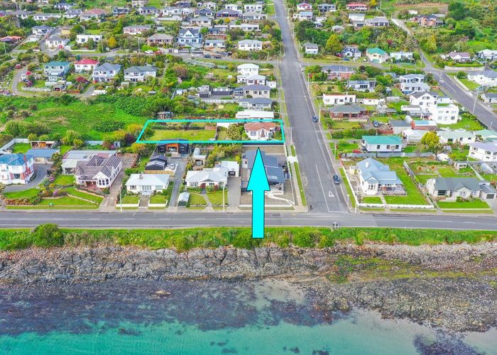  at 12 Walker Street, Bluff