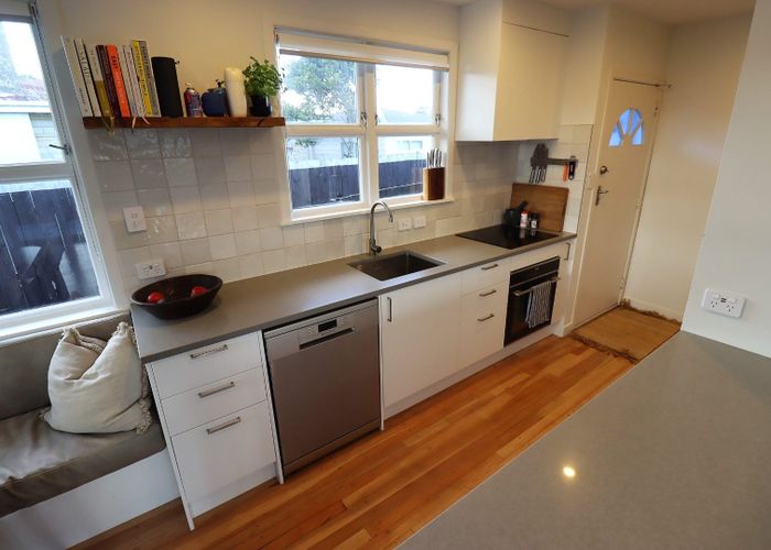  at 132 Canal Road, Avondale, Auckland