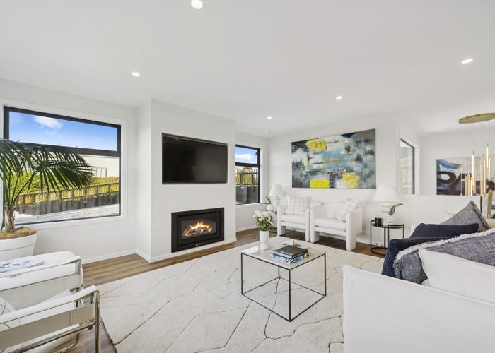  at 15A Winifred Way, Belmont, Lower Hutt, Wellington