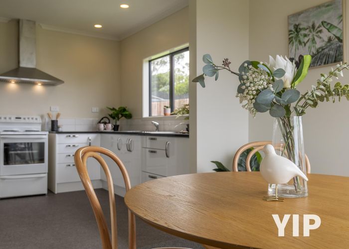  at 4 Chapman Street, Newlands, Wellington