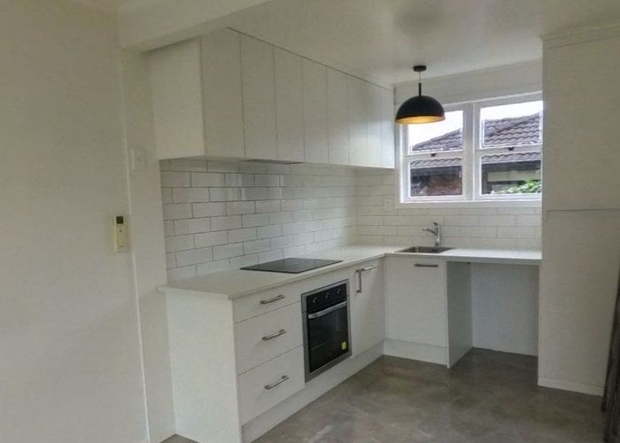  at 9/3 Picton Street, Howick, Manukau City, Auckland