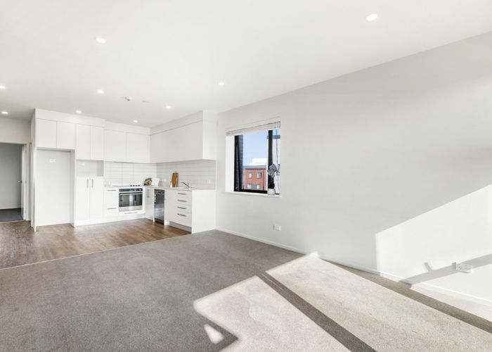  at 207/38D Fraser Avenue, Northcote, North Shore City, Auckland