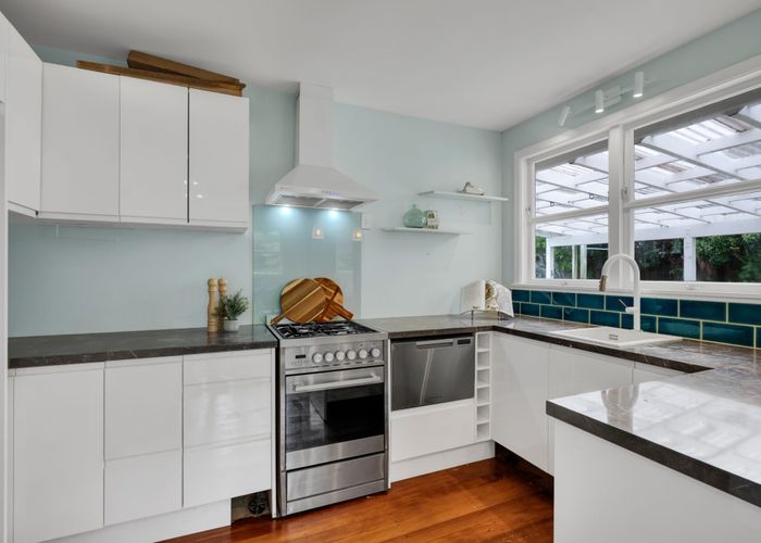  at 7 Upjohn Street, Vogeltown, New Plymouth, Taranaki