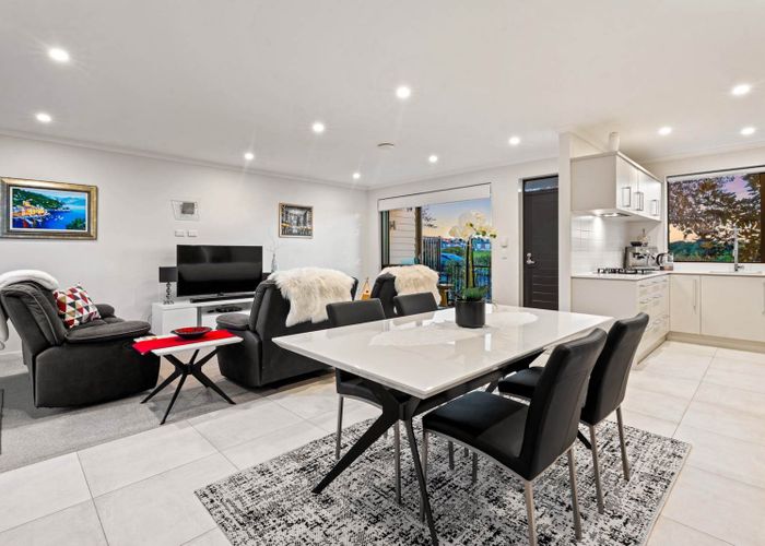  at 31 Haddington Drive, Flat Bush, Manukau City, Auckland