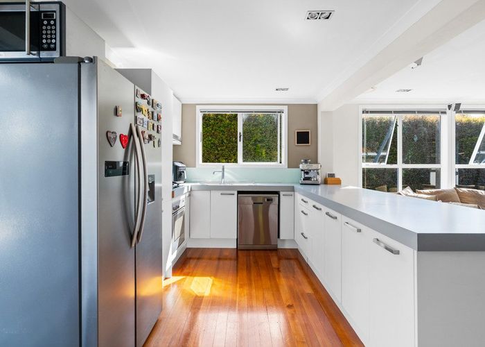  at 5 Farringdon Street, Glen Innes, Auckland City, Auckland