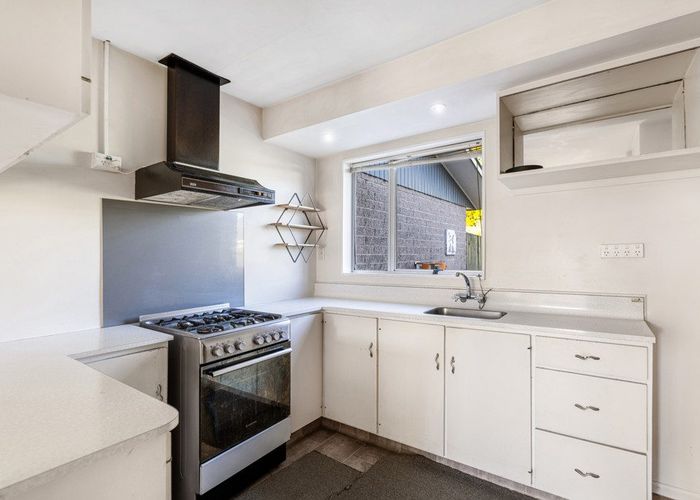  at 3/11 Tuckers Road, Redwood, Christchurch City, Canterbury