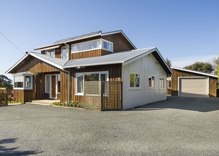  at 50 Hoddy Road, Redwood Valley