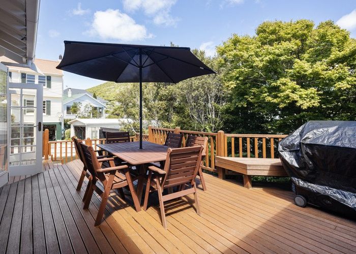  at 10 Donald Crescent, Karori, Wellington